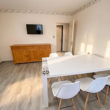 Moderne A Avec Sauna, 57 M² * Rombas